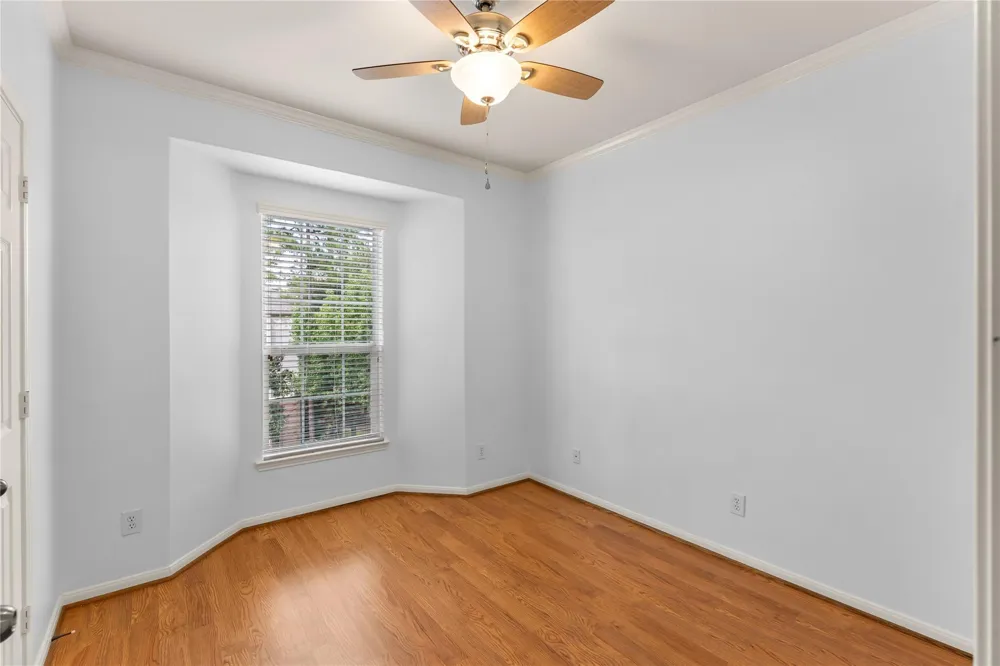 6607 Lake Woodlands Drive #431 The Woodlands, TX 77382
