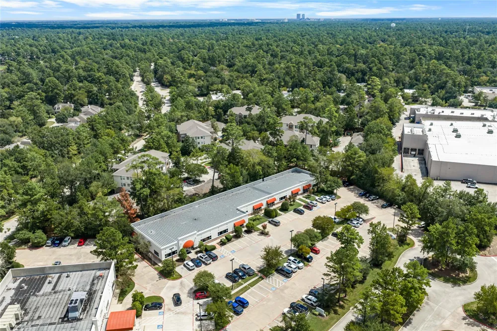 6607 Lake Woodlands Drive #431 The Woodlands, TX 77382