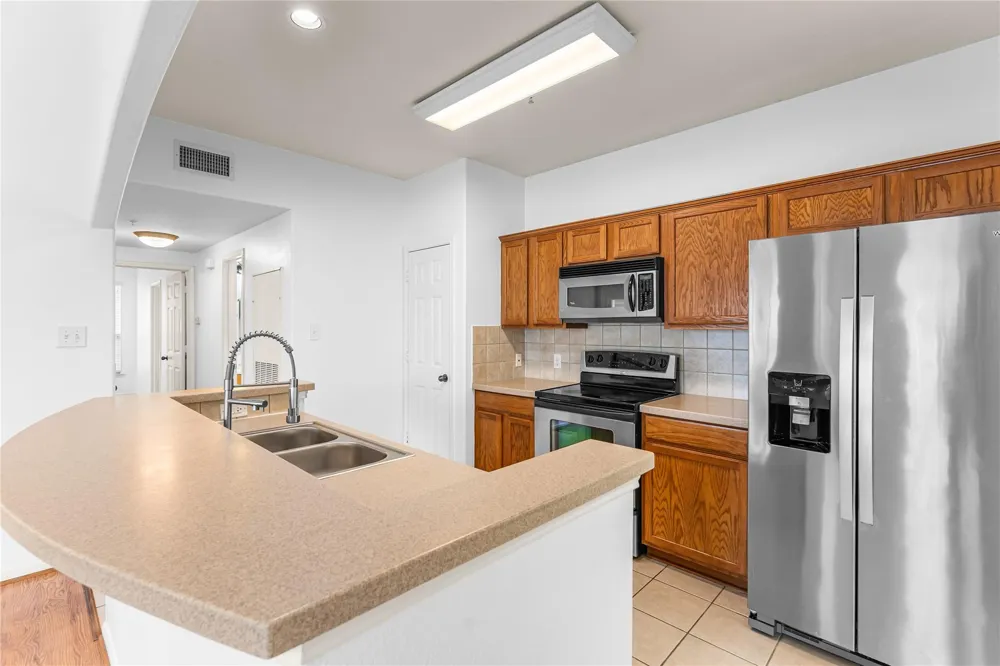 6607 Lake Woodlands Drive #431 The Woodlands, TX 77382