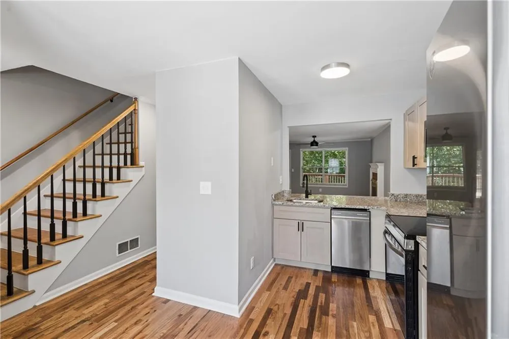 5200 Laurel Bridge Drive SE Smyrna, GA 30082