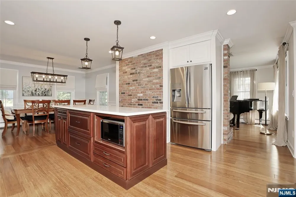 801 Blanch Avenue Norwood, NJ 07648