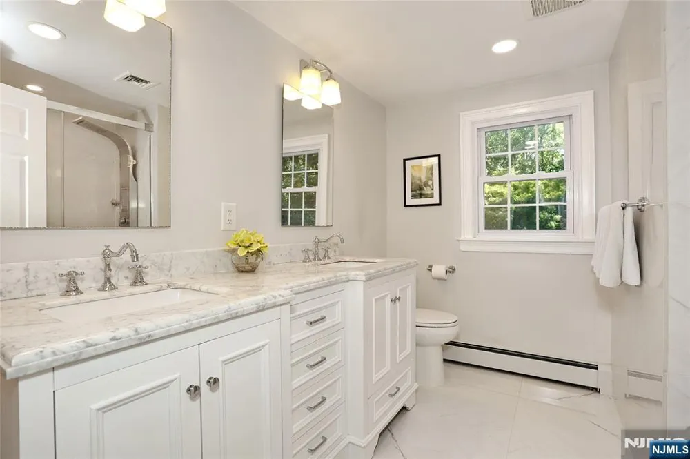 801 Blanch Avenue Norwood, NJ 07648