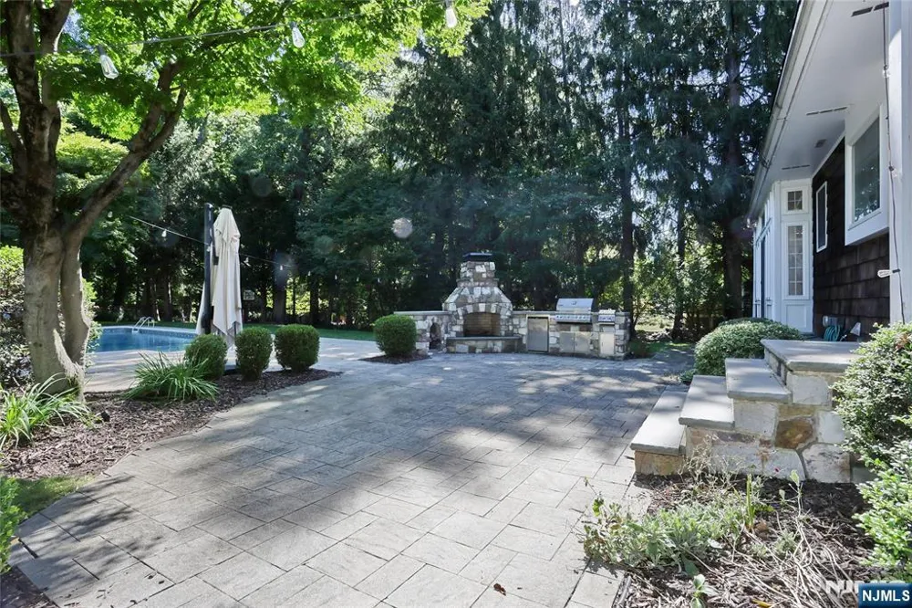 801 Blanch Avenue Norwood, NJ 07648