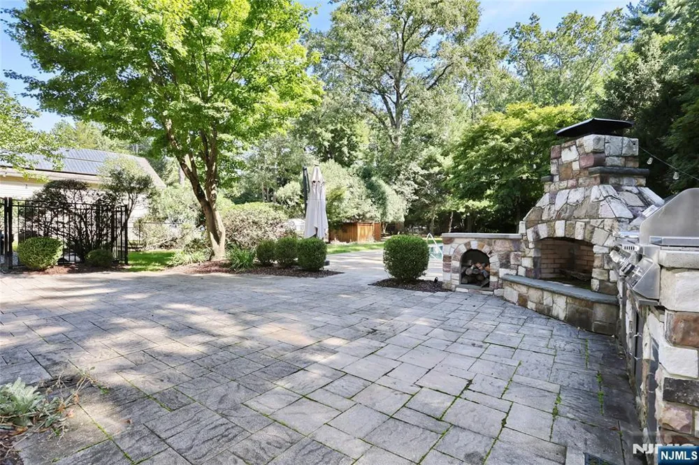 801 Blanch Avenue Norwood, NJ 07648