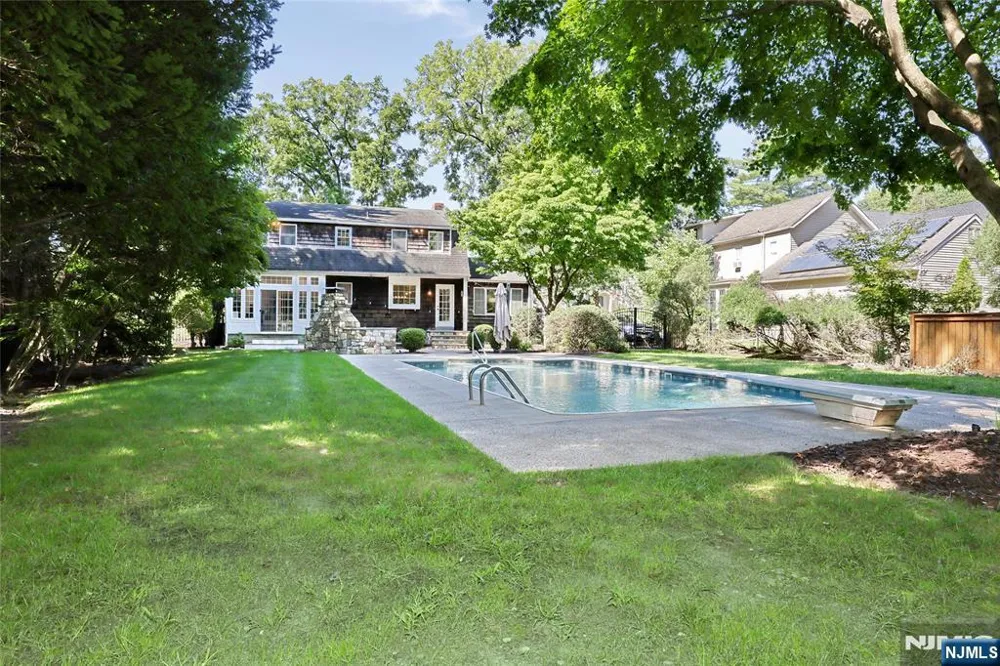 801 Blanch Avenue Norwood, NJ 07648
