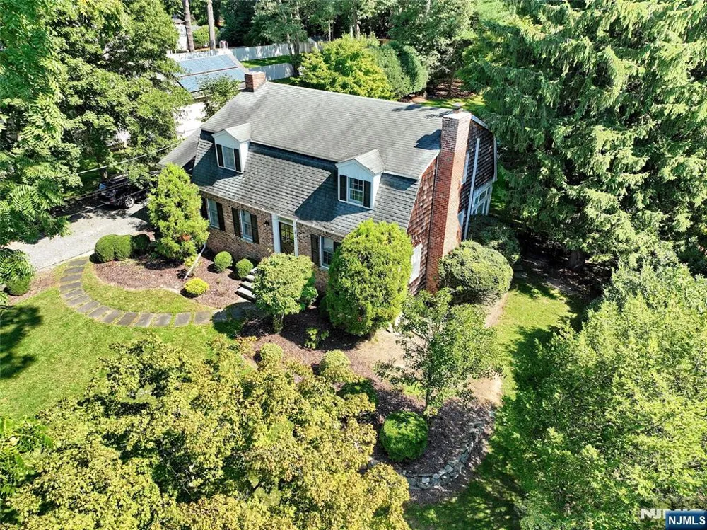 801 Blanch Avenue Norwood, NJ 07648