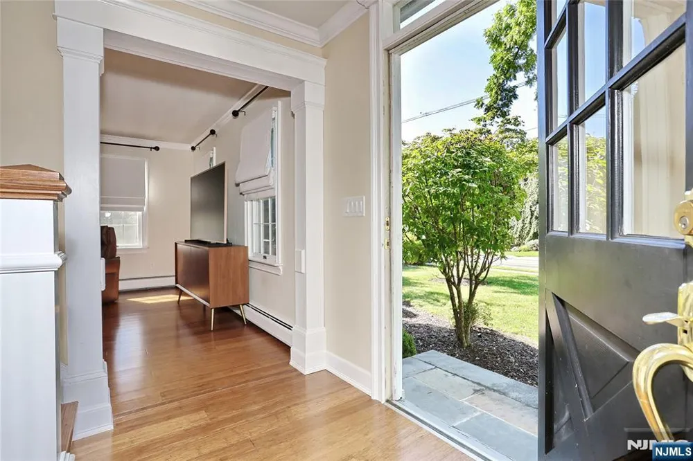 801 Blanch Avenue Norwood, NJ 07648