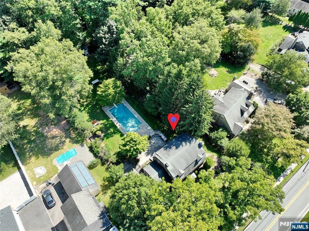 801 Blanch Avenue Norwood, NJ 07648