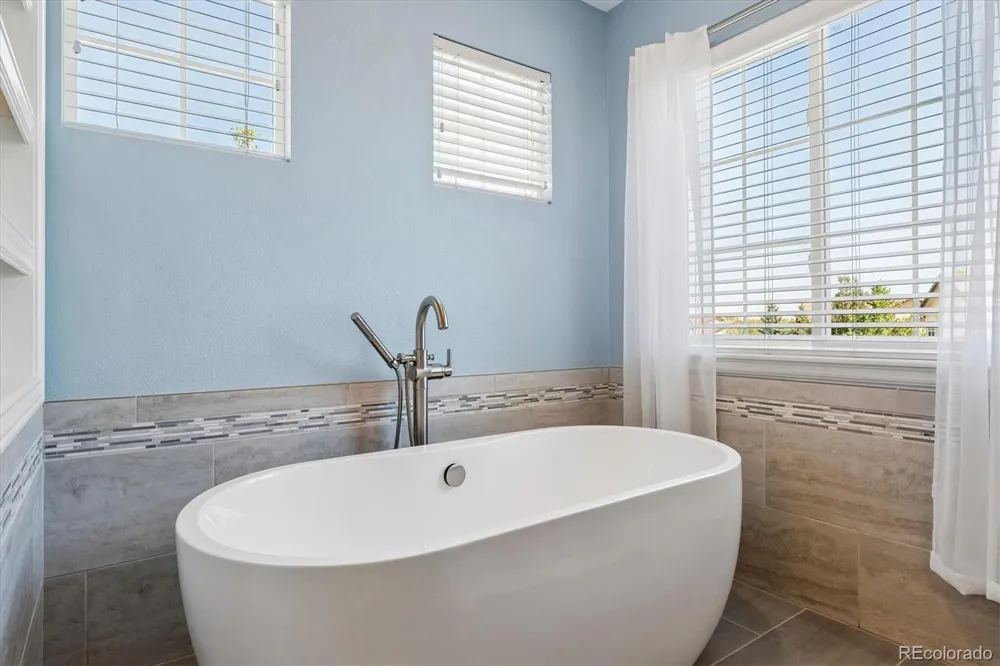 11915 E Lake Circle Greenwood Village, CO 80111