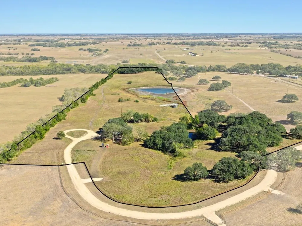3147 Fm 956 Schulenburg, TX 78956