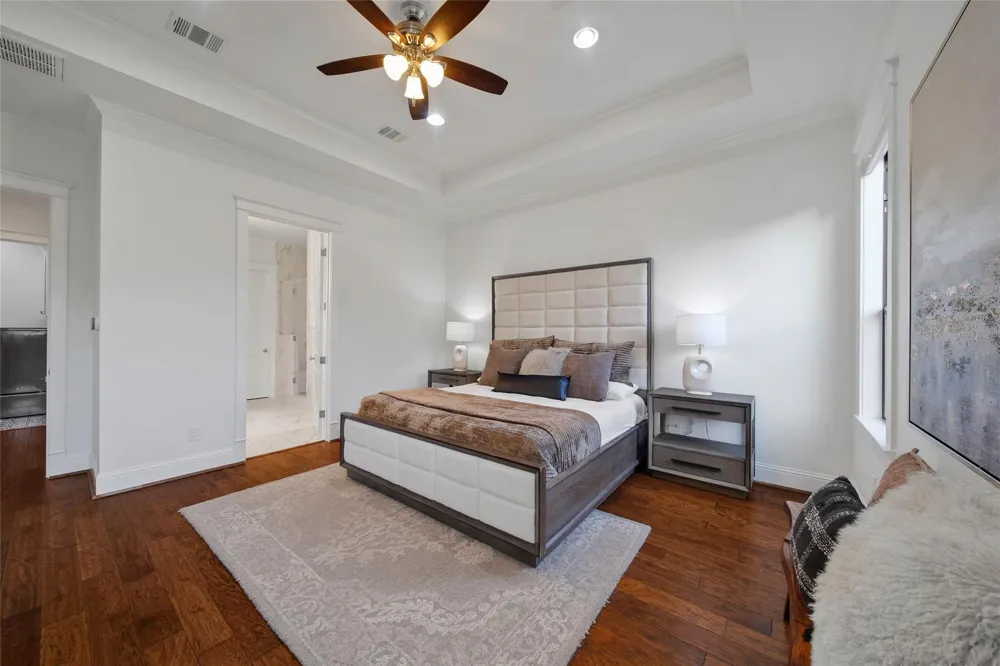 1236 Chamboard Lane Houston, TX 77018