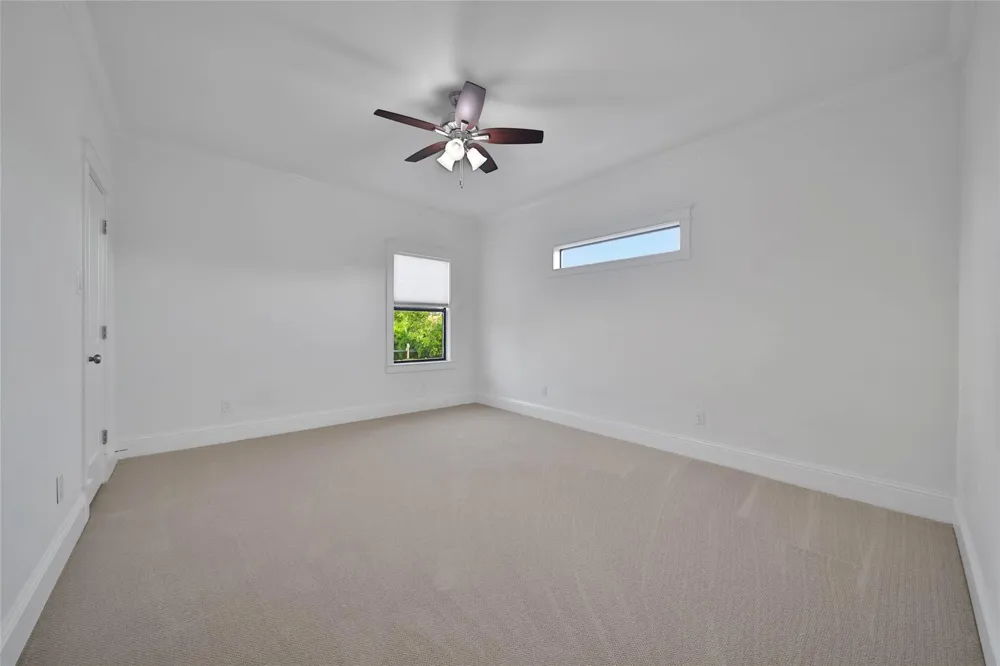 1236 Chamboard Lane Houston, TX 77018