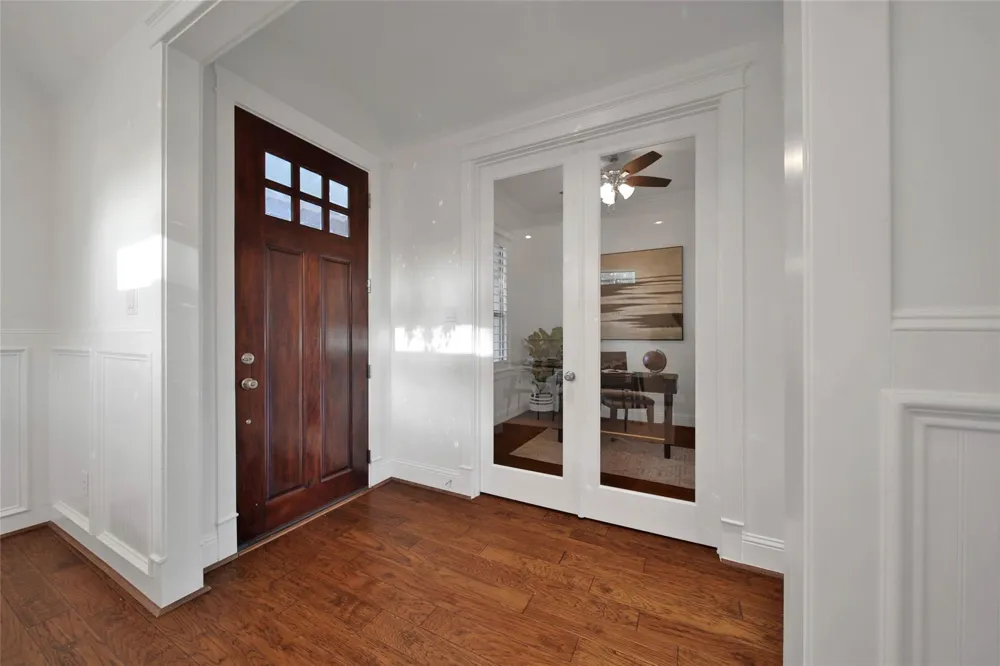 1236 Chamboard Lane Houston, TX 77018