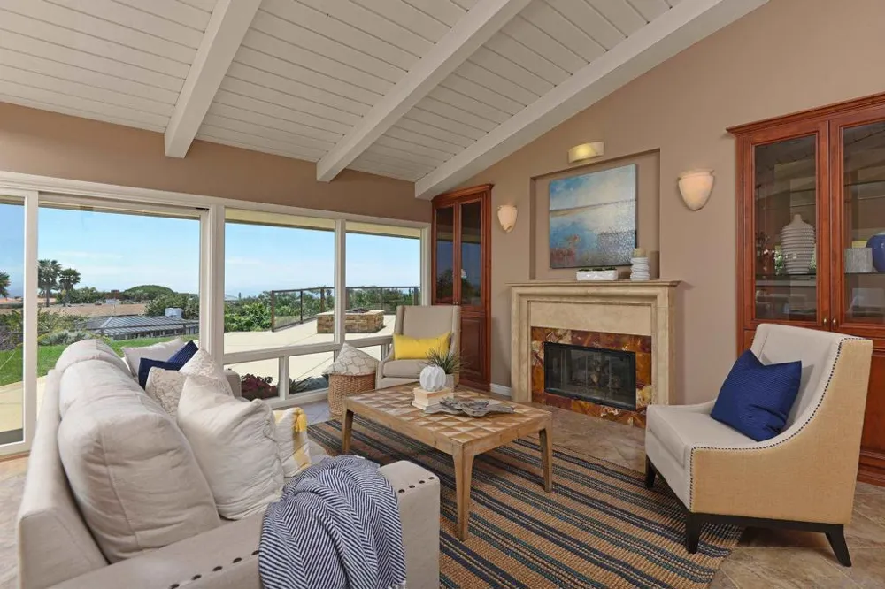 1681 Paseo Bonita La Jolla, CA 92037