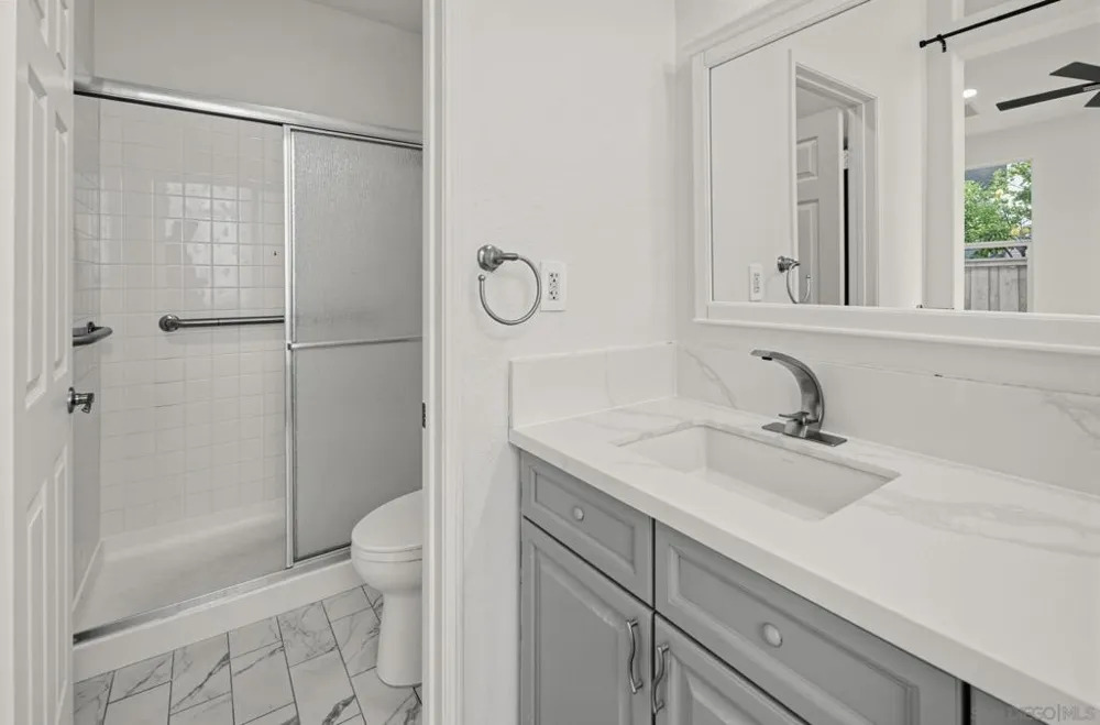 6268 Canyon Bluff Ct San Diego, CA 92121