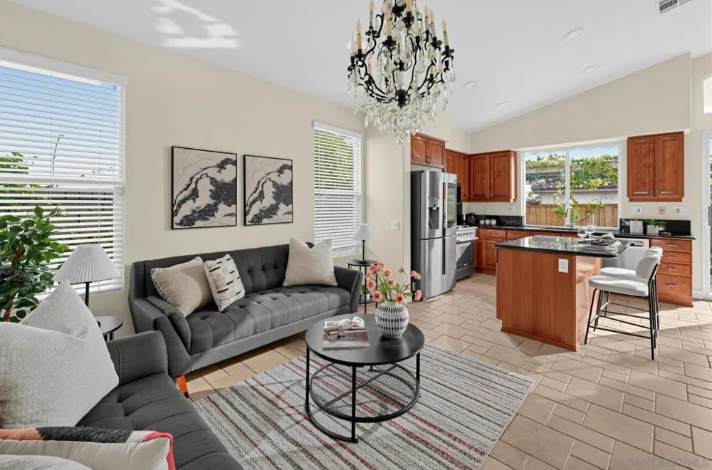 6268 Canyon Bluff Ct San Diego, CA 92121