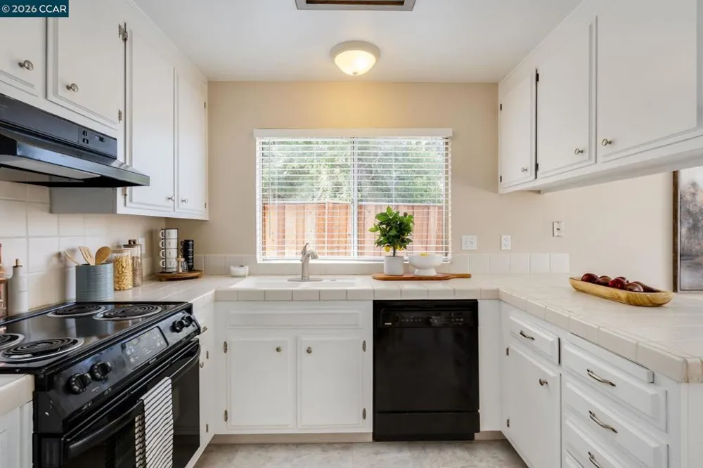 2130 Debra Ct Pittsburg, CA 94565