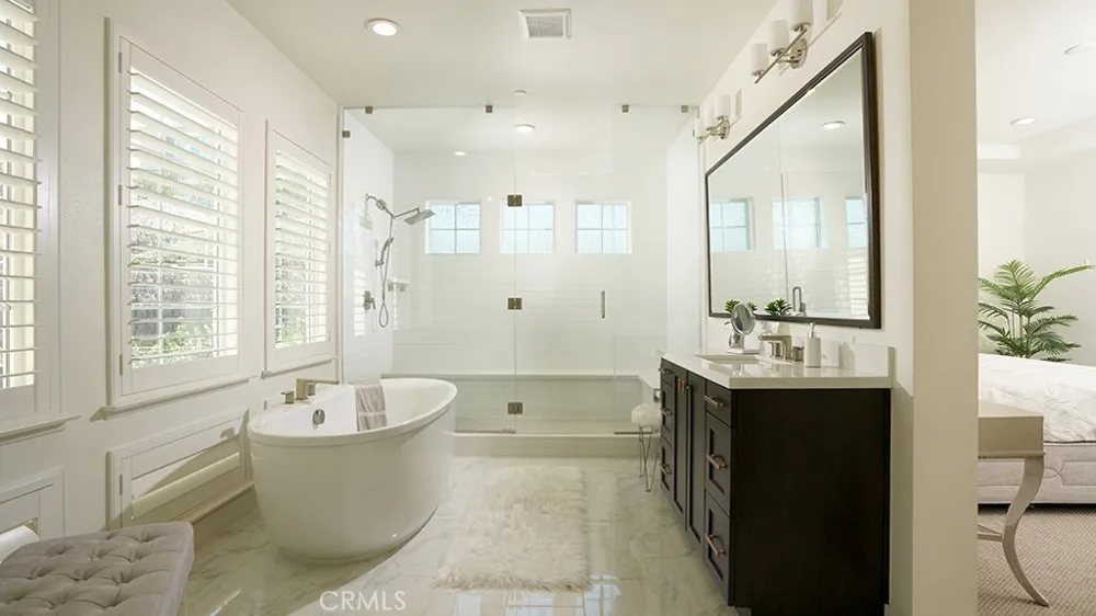 1581 Viejo Ridge S Lake Forest, CA 92610