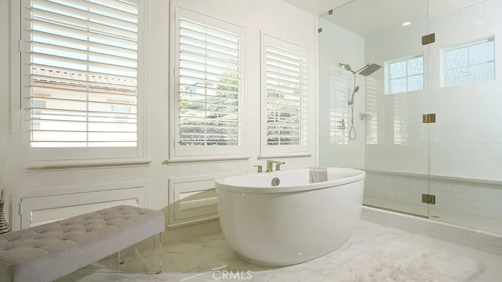 1581 Viejo Ridge S Lake Forest, CA 92610