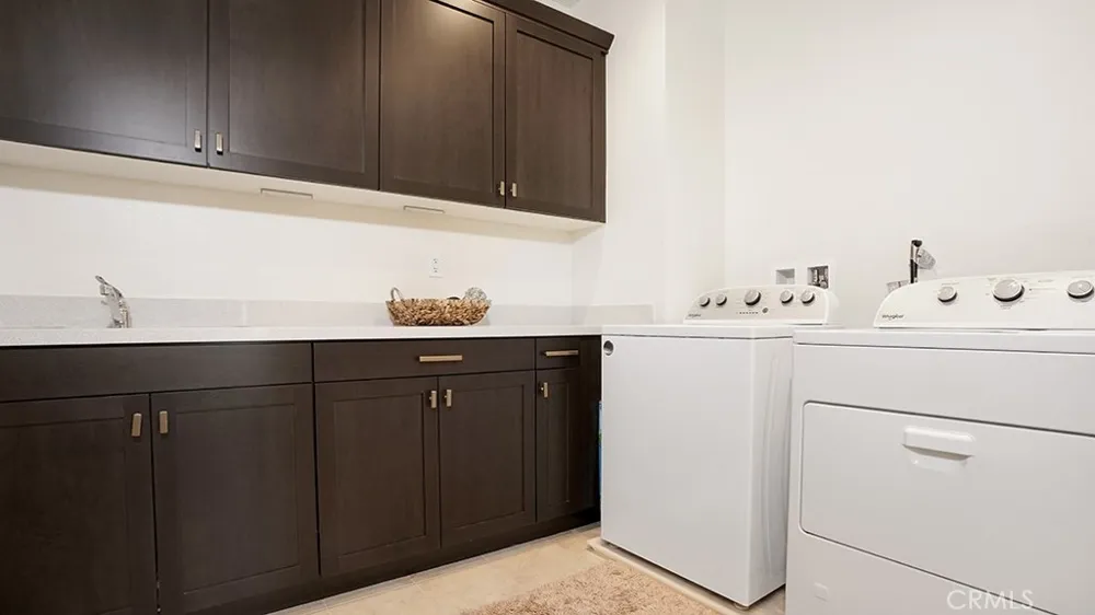 1581 Viejo Ridge S Lake Forest, CA 92610