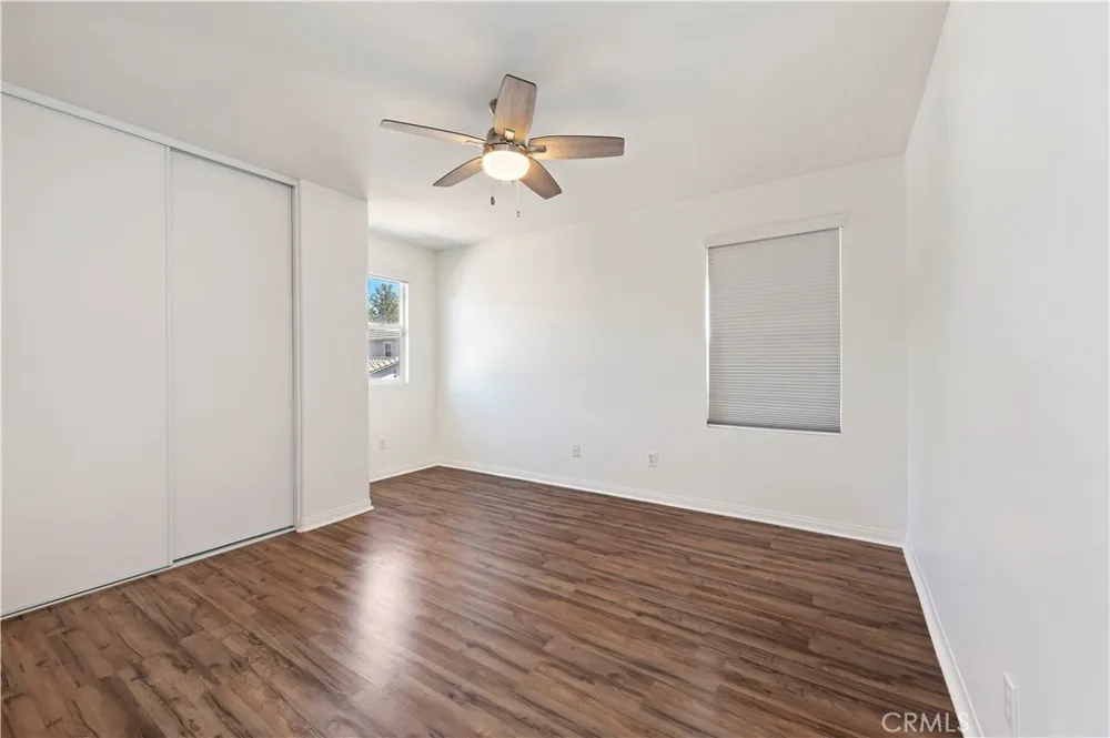 15834 Vienna Fontana, CA 92336