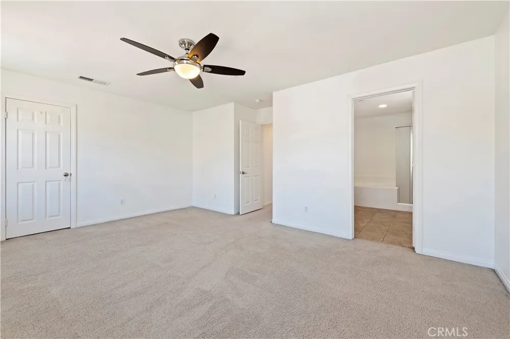 15834 Vienna Fontana, CA 92336