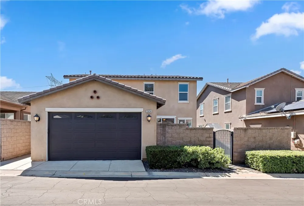 15834 Vienna Fontana, CA 92336