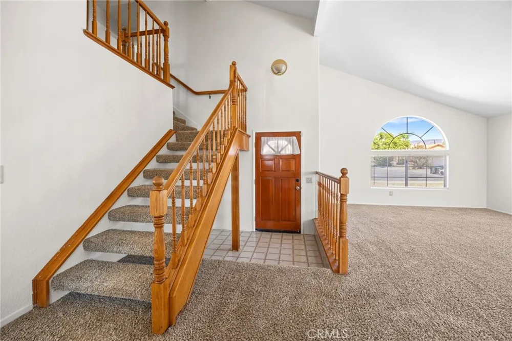 2561 Jeffery Hemet, CA 92545