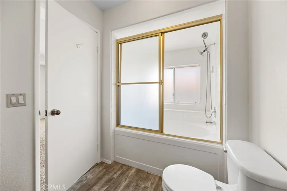 2561 Jeffery Hemet, CA 92545
