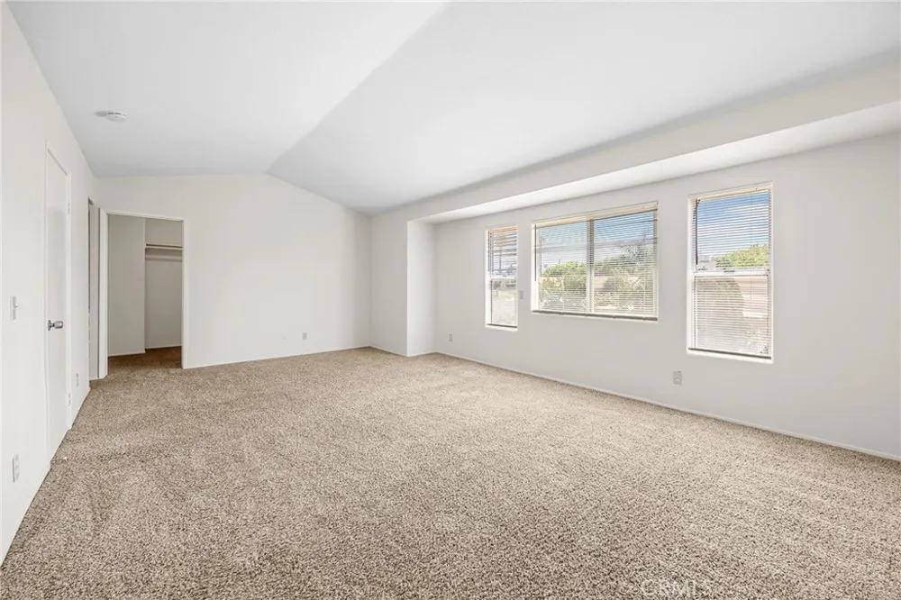 2561 Jeffery Hemet, CA 92545