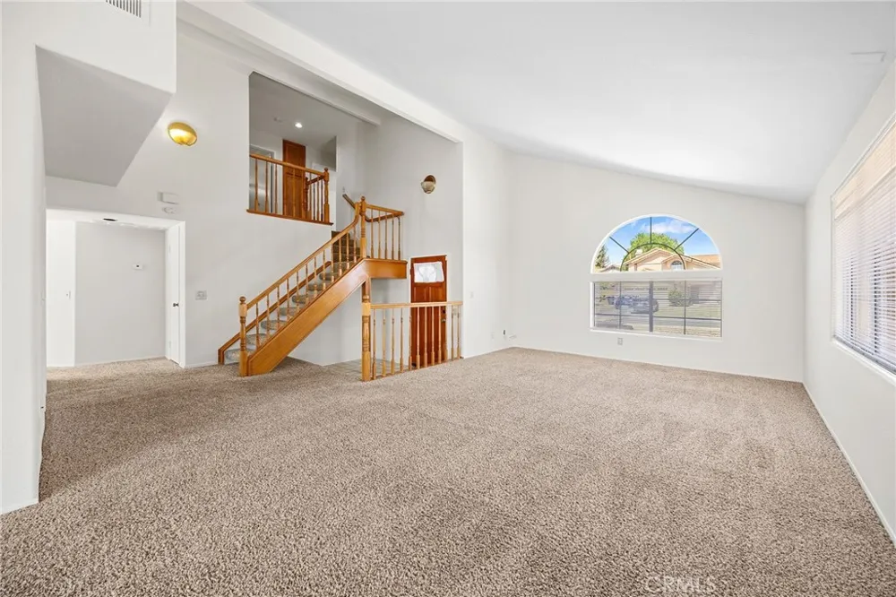 2561 Jeffery Hemet, CA 92545