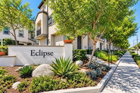 402 Carina Glen