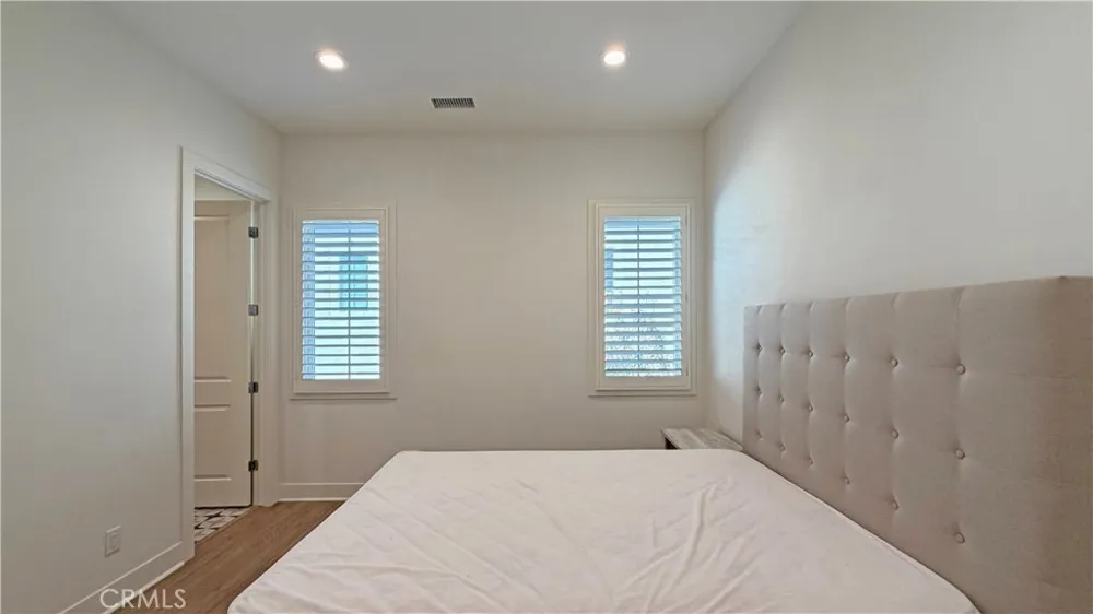 80 Eider Run Irvine, CA 92618