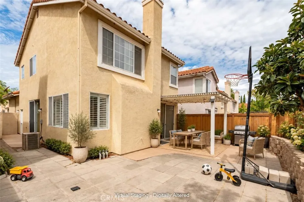 9576 Capricorn Way San Diego, CA 92126