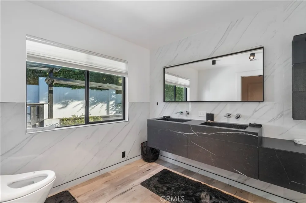 2650 Lisco Place Los Angeles, CA 90046