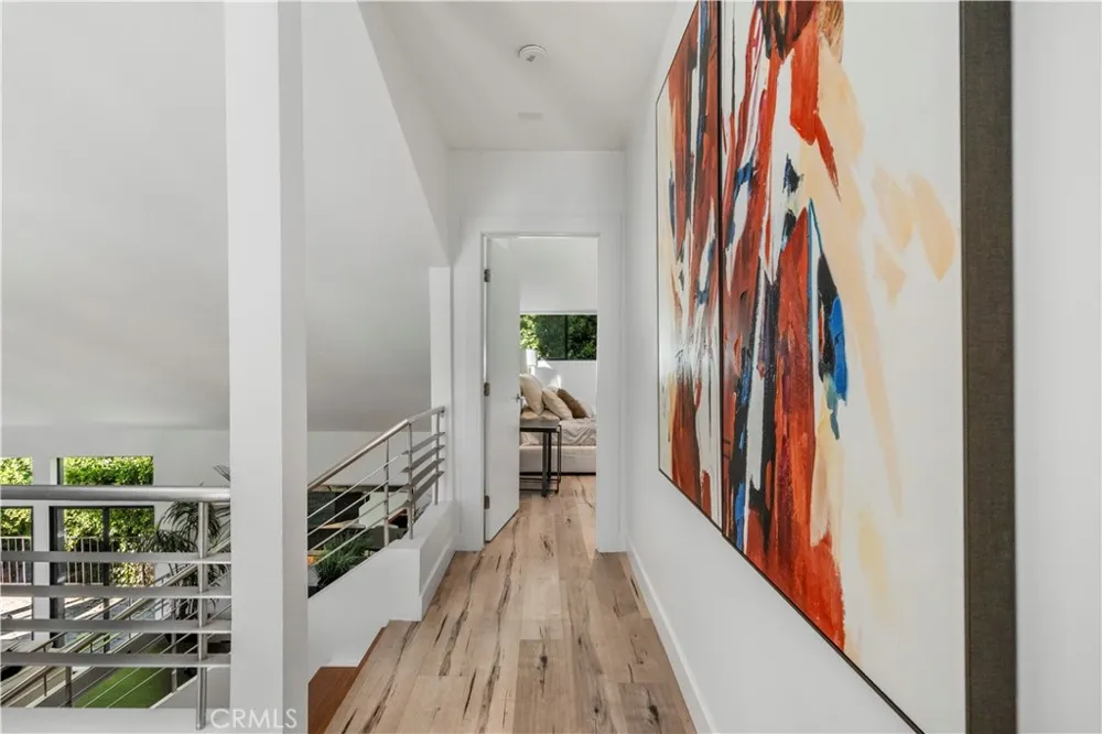 2650 Lisco Place Los Angeles, CA 90046