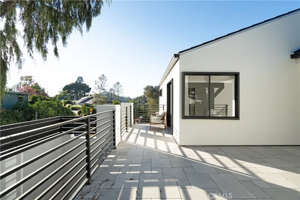 2650 Lisco Place Los Angeles, CA 90046