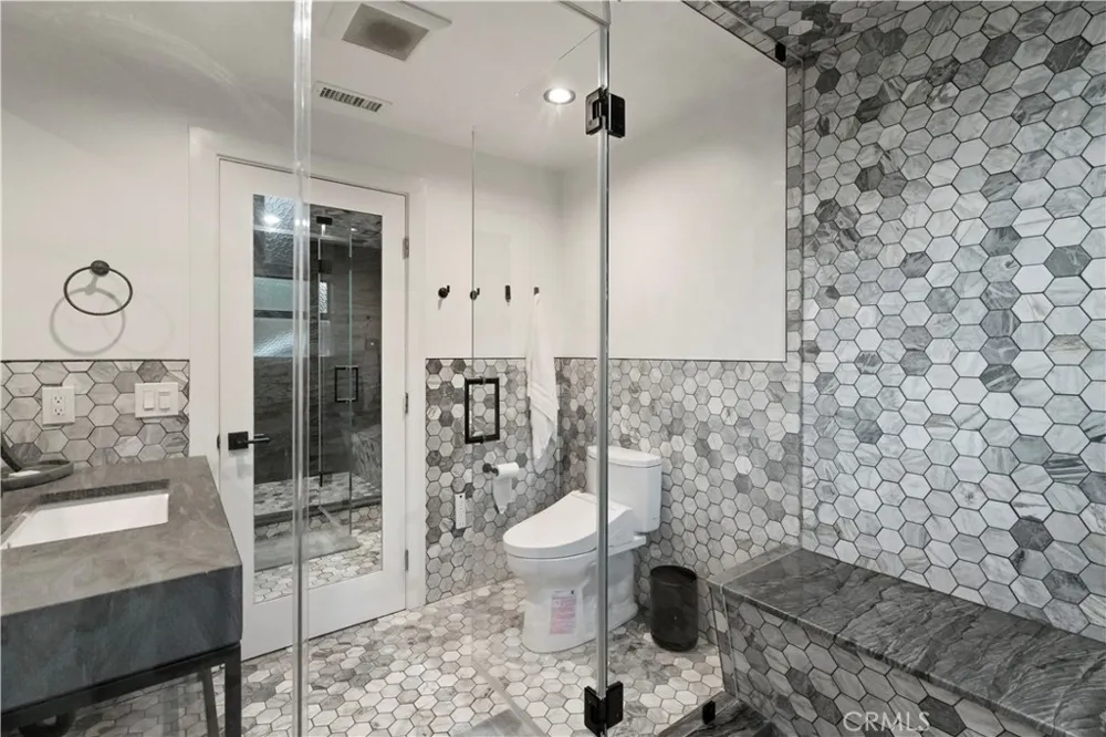 2650 Lisco Place Los Angeles, CA 90046