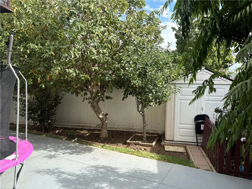 12433 Laurel Avenue Whittier, CA 90605
