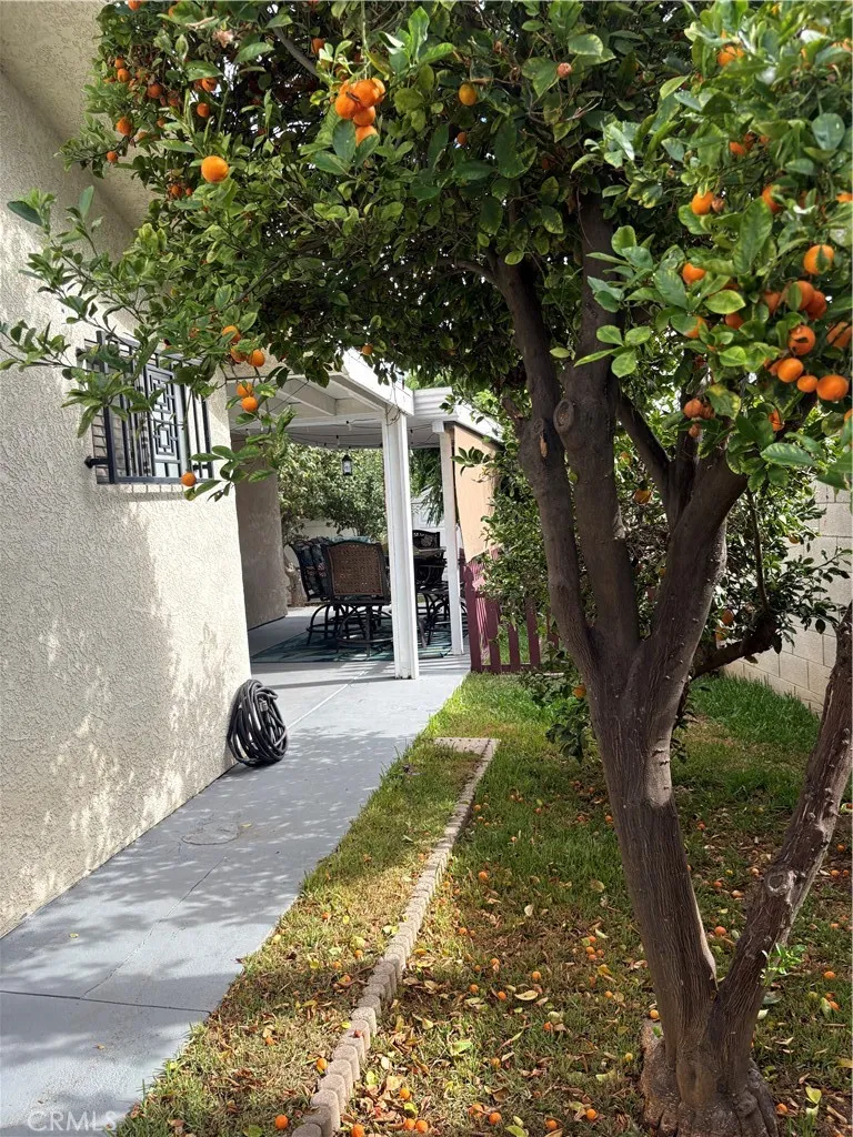 12433 Laurel Avenue Whittier, CA 90605