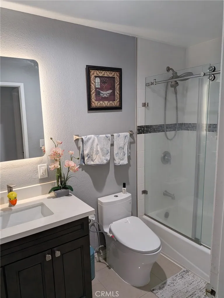 12433 Laurel Avenue Whittier, CA 90605