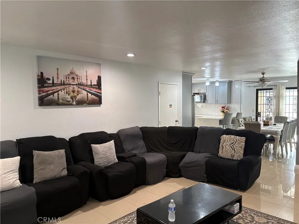12433 Laurel Avenue Whittier, CA 90605