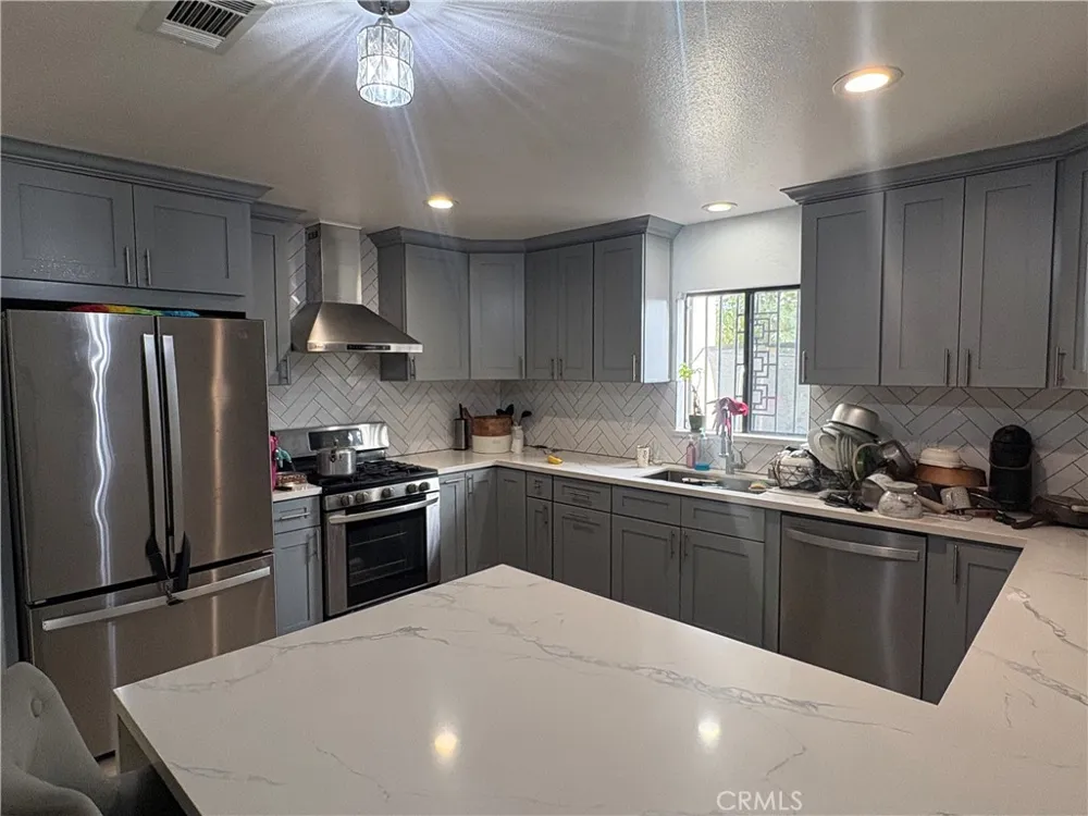 12433 Laurel Avenue Whittier, CA 90605