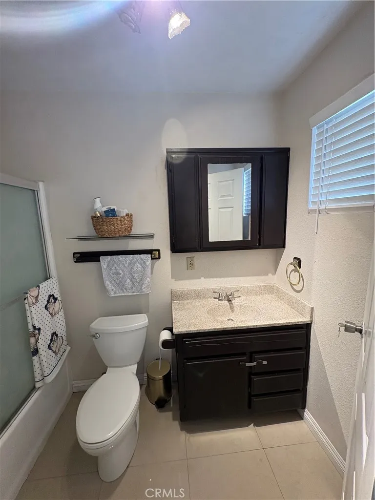 12433 Laurel Avenue Whittier, CA 90605