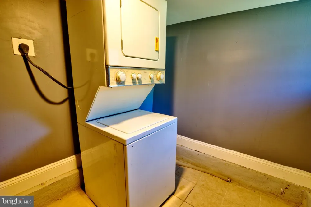 3025 W GARRISON AVENUE Baltimore, MD 21215