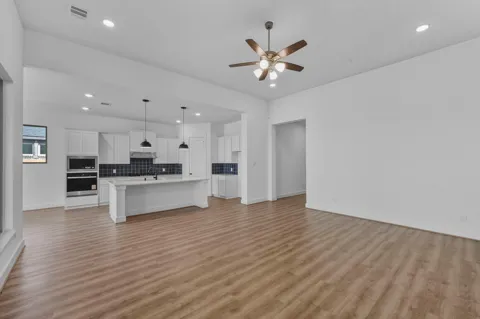 721 Cross Timbers Trace