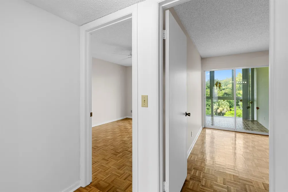 4062 OAKRIDGE F #4062 Deerfield Beach, FL 33442
