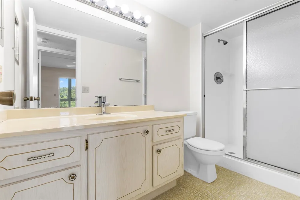 4062 OAKRIDGE F #4062 Deerfield Beach, FL 33442