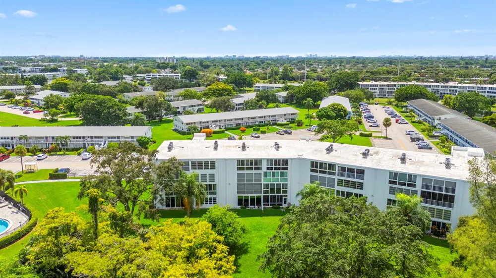 4062 OAKRIDGE F #4062 Deerfield Beach, FL 33442