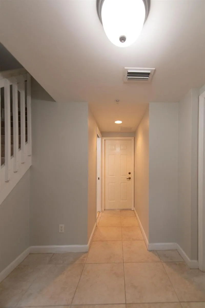 2326 Vintage Circle Lighthouse Point, FL 33064